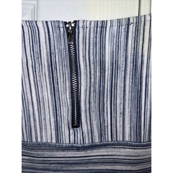 T by Talbots Women Top Med Gray Zip 3/4 Sleeve Striped Knit Pocket Stretch Light - Picture 6 of 12